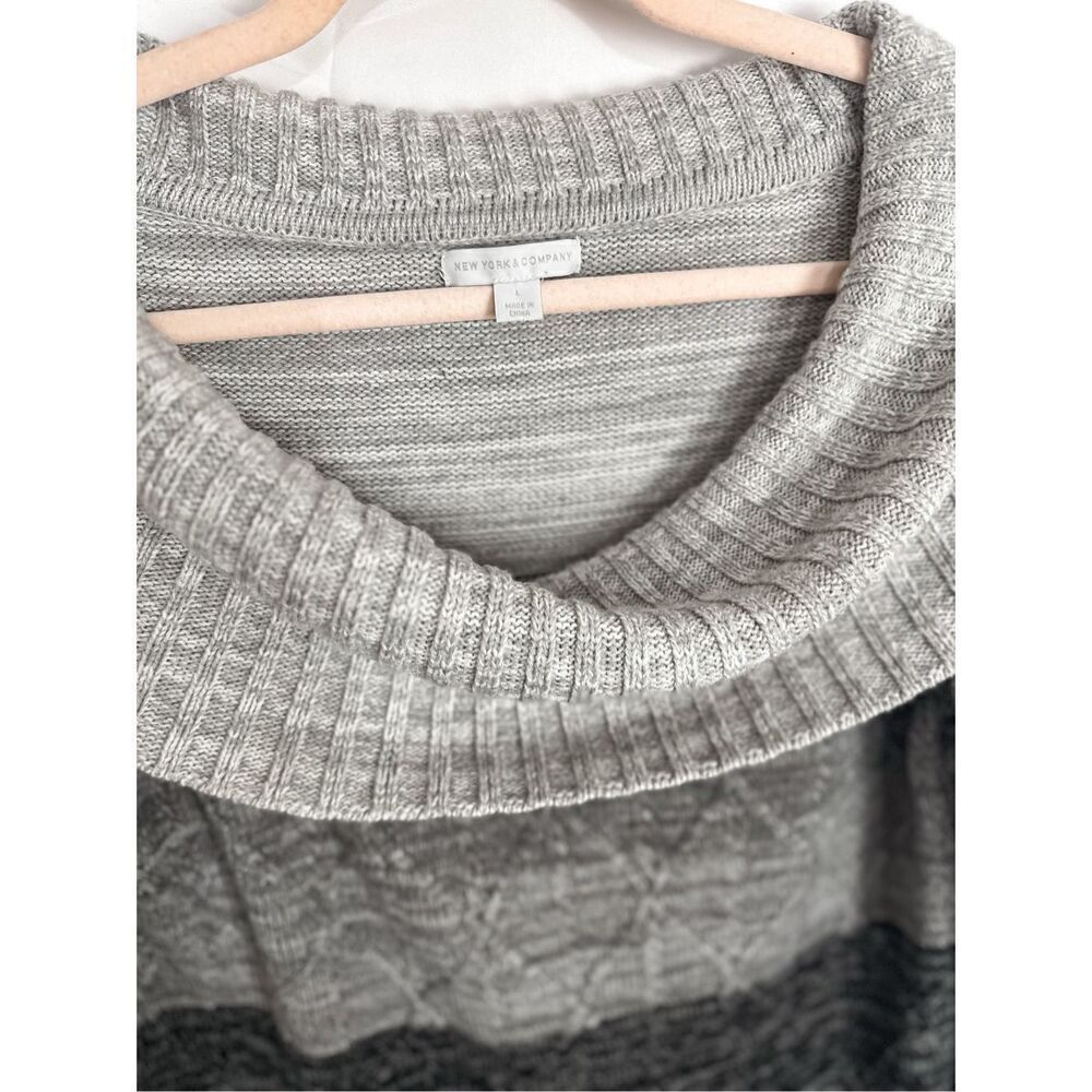 New York & Company Sweater - Picture 5 of 9